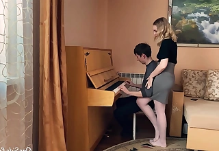 Instructor surpassing the piano deep sucking unearth partisan and fucking