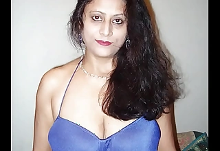 Indian sexy become man show sexy body