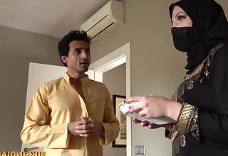This Dussehra Razia Bhabhi Fucks With Sooraj Episode 1 - Dealings Home screen Featuring Niks Indian