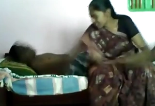 Tamil aunty mating with guv