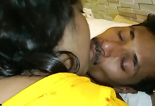 Sexy well done Bhabhi long kissing and wet pussy fucking! Real sex